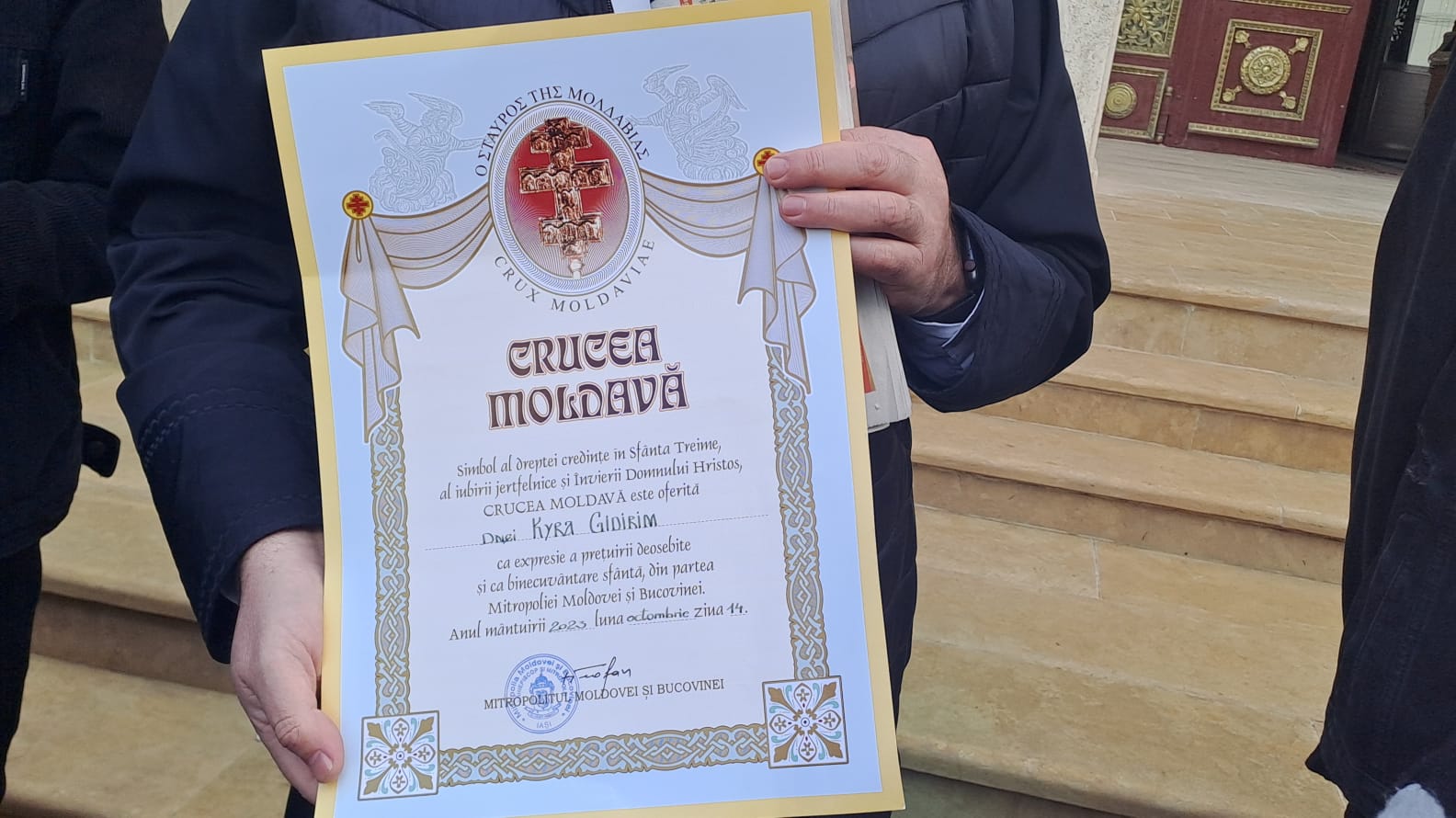 „Crucea Moldavă” primită de grupul de elevi participanți la ediția a 42 a „The small Montmartre of Bitola” din Macedonia